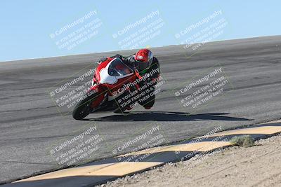 media/Oct-13-2025-Moto Forza (Mon) [[a66d839500]]/3-B Group/Session 2 (Bowl)/